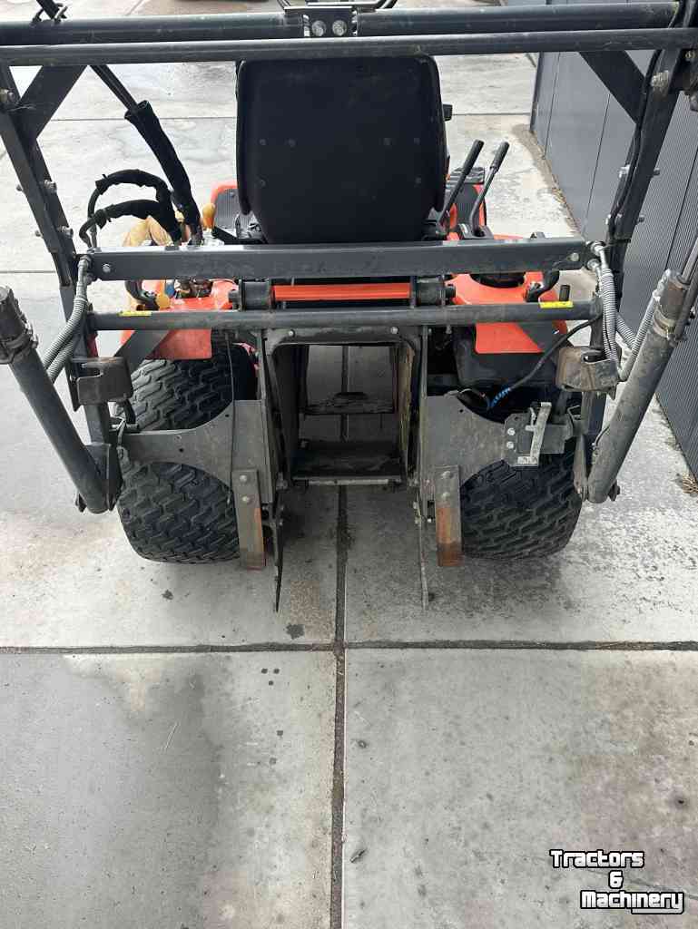 Ride-on mower Kubota G23HD