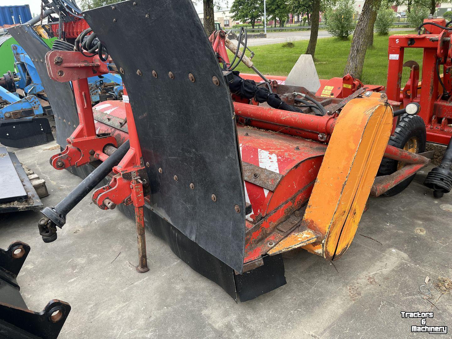 Flail mower Ducker UM 27