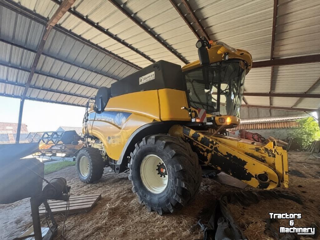 Forage-harvester New Holland CX 8090 SL