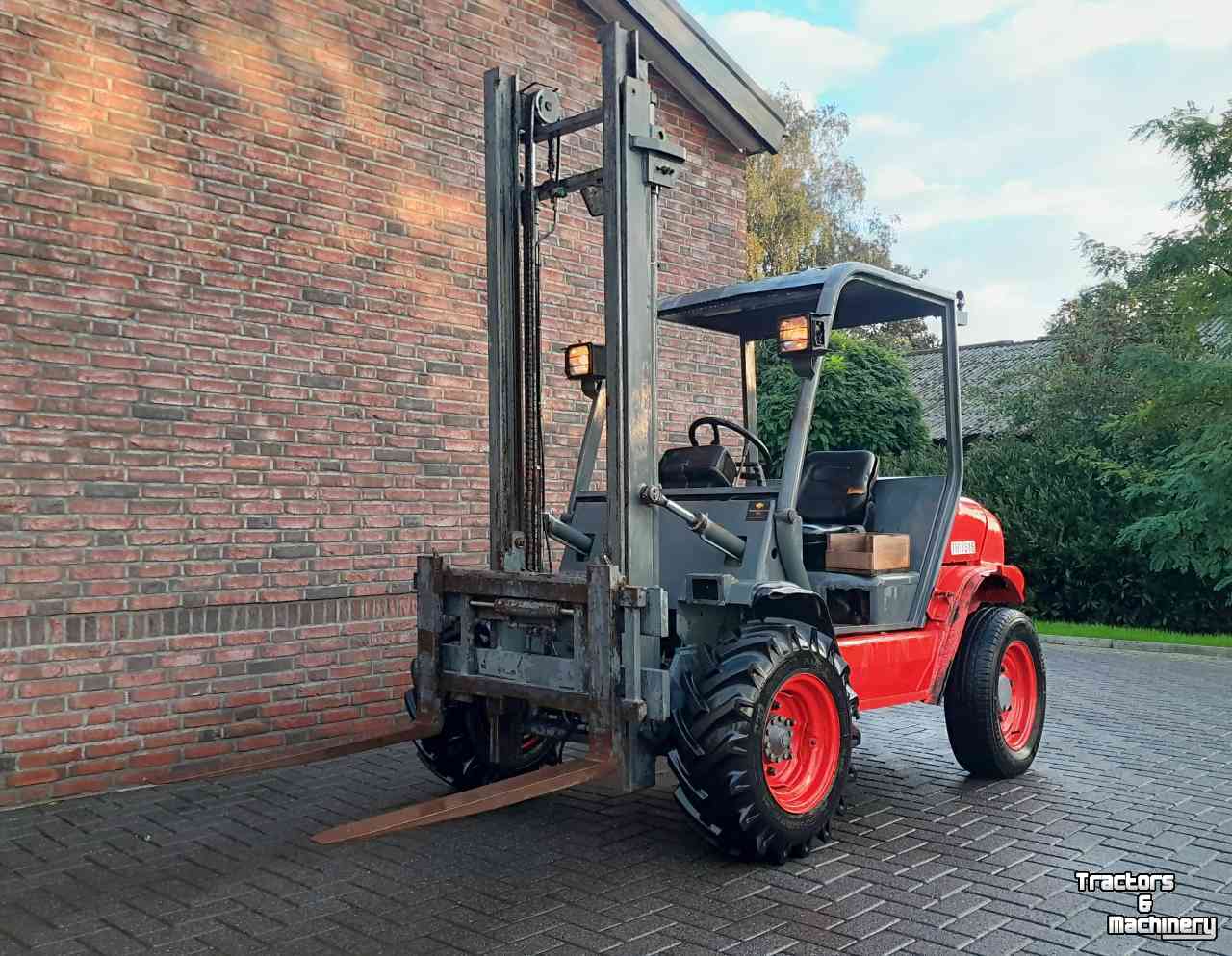 Rough terrain Forklift  Agria TM1516