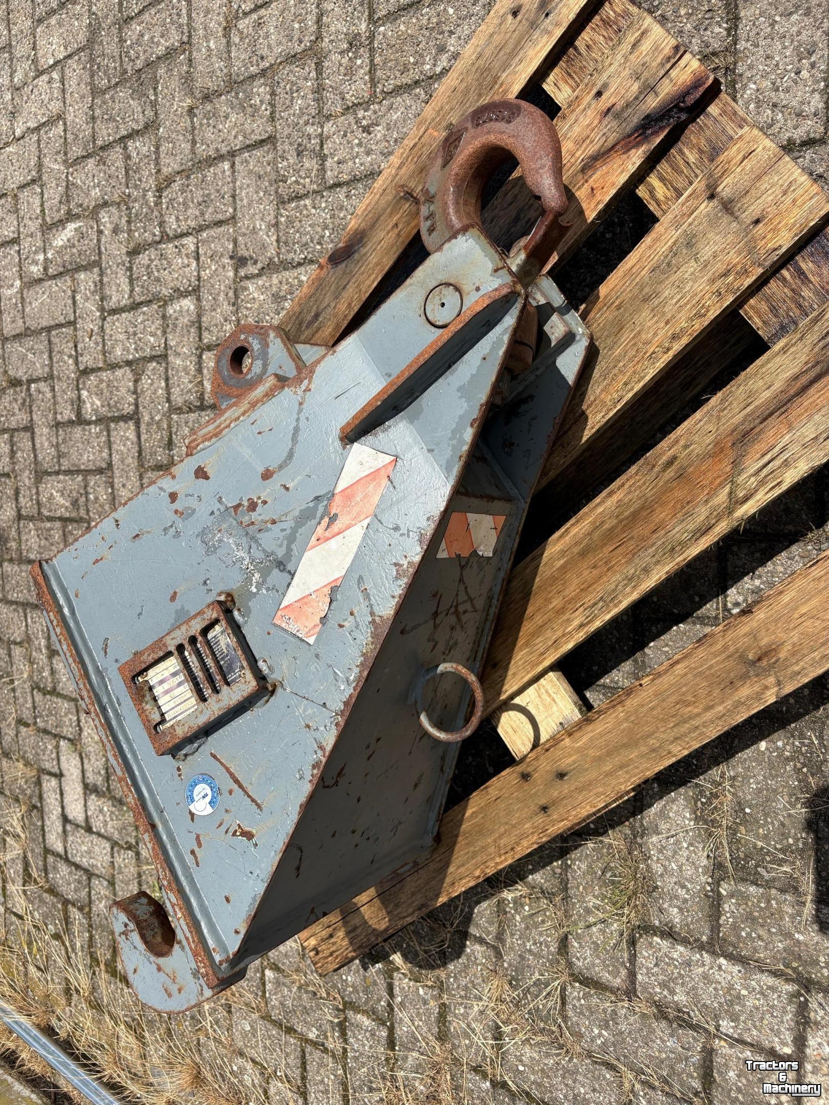 Jib booms Merlo hijshaak 4500 kg ZM2