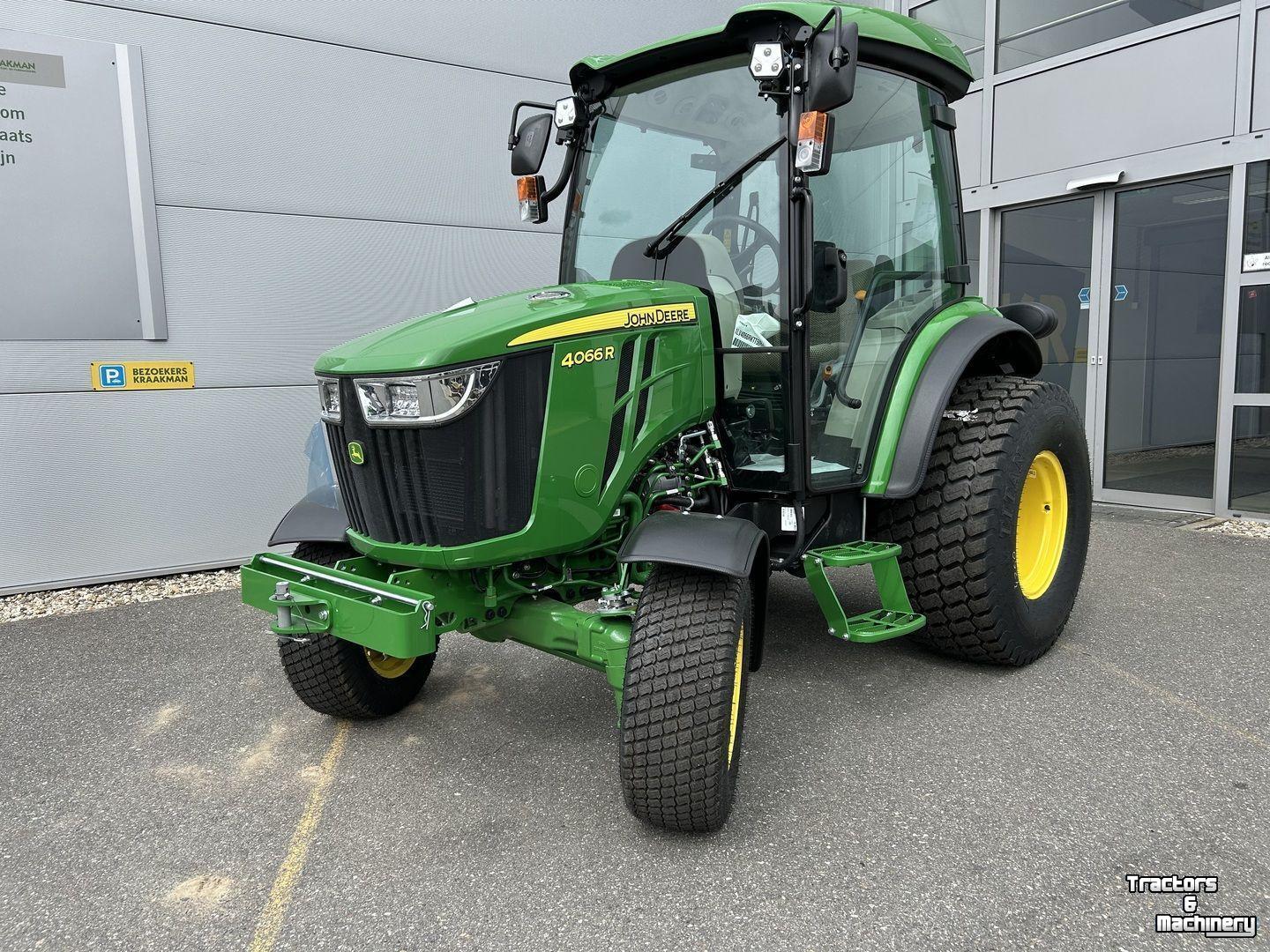 Small-track Tractor John Deere 4066R