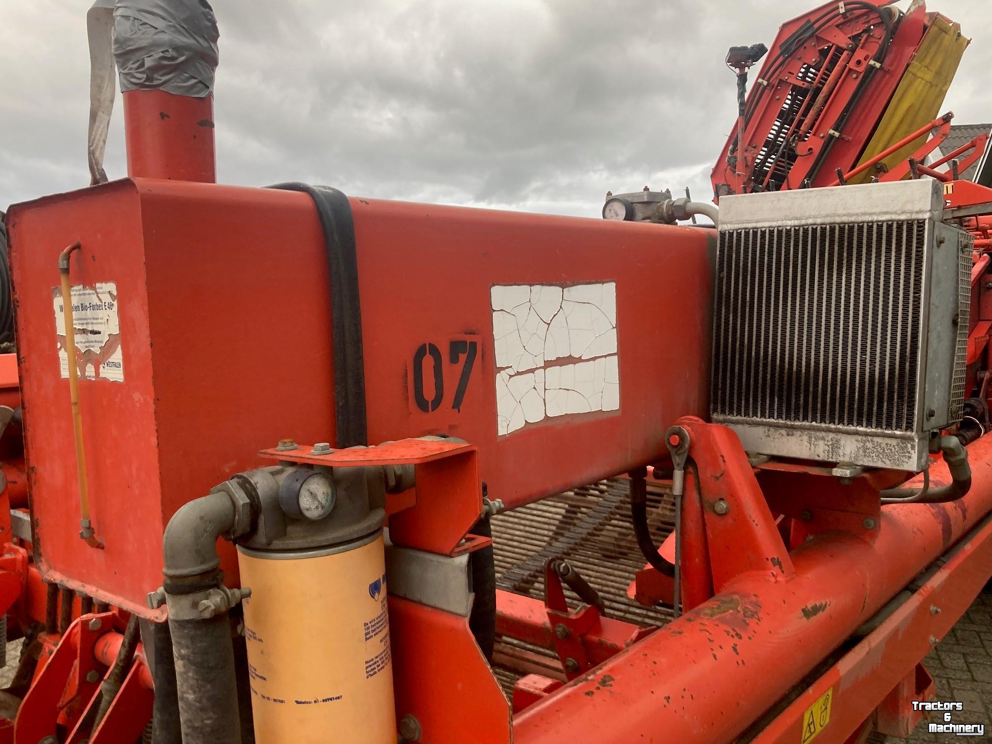 Potato harvester Grimme DL 1700 wagenrooier