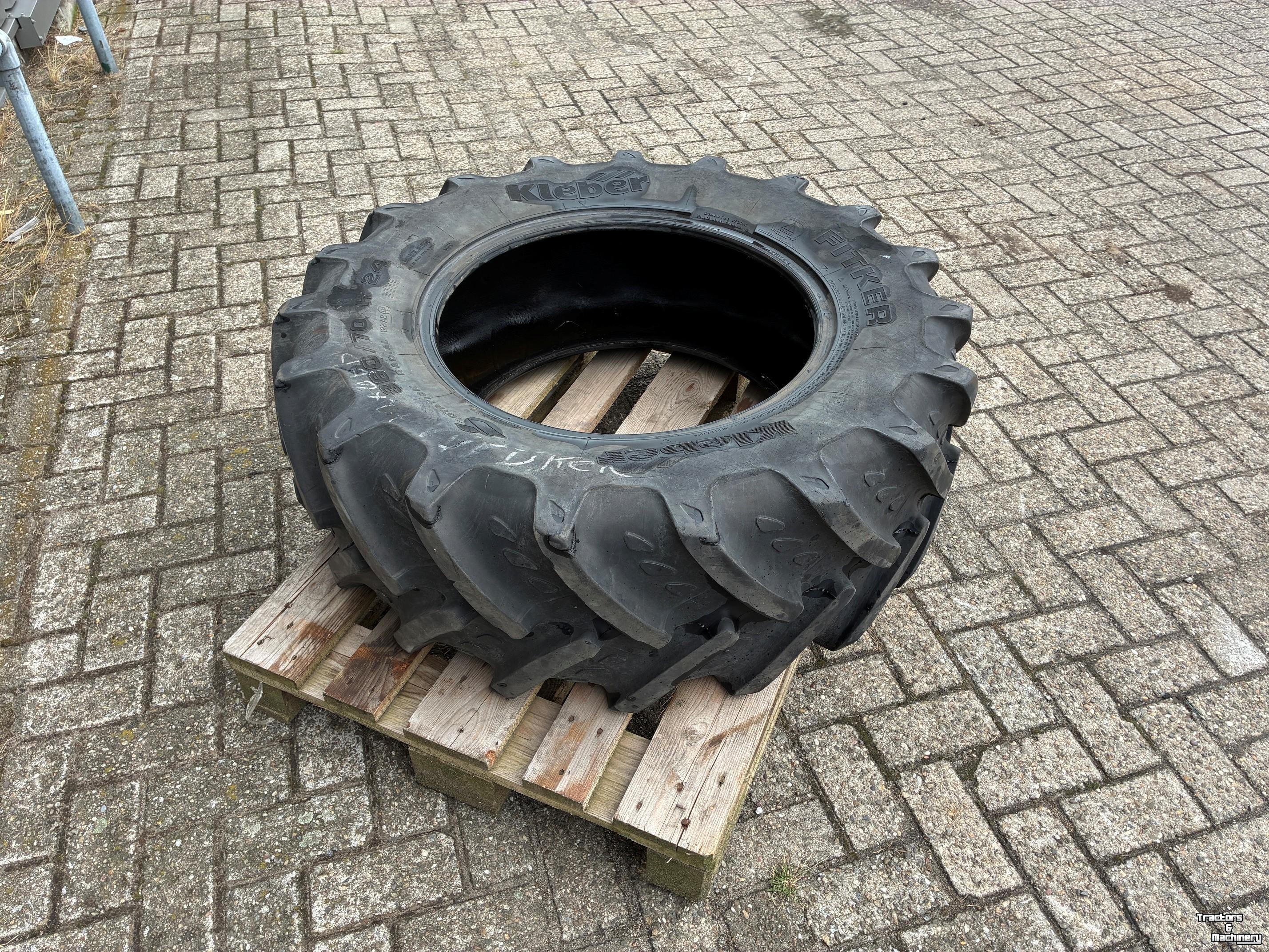 Wheels, Tyres, Rims & Dual spacers Kleber 360/70R24