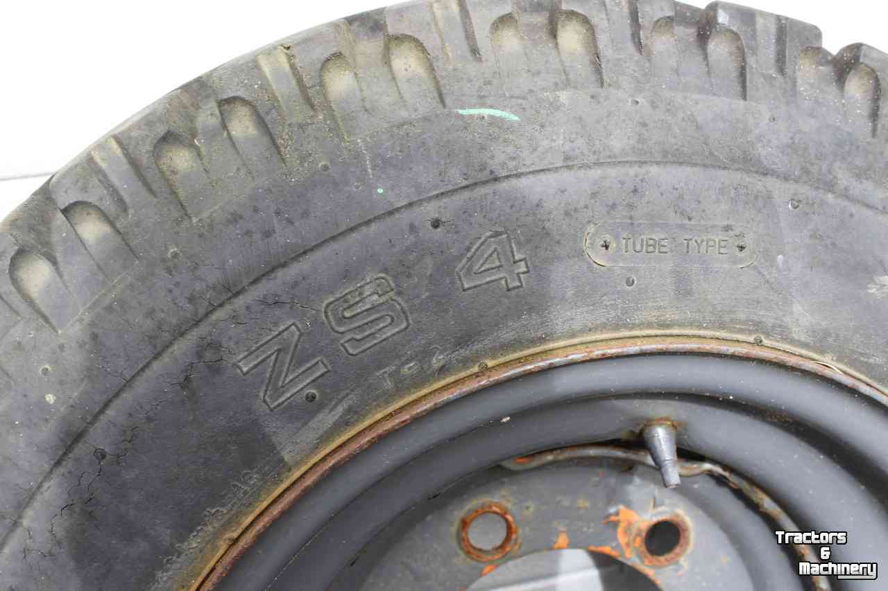 Wheels, Tyres, Rims & Dual spacers Barum 10.0/75-15.3 ZS4 wagenband met wiel/velg