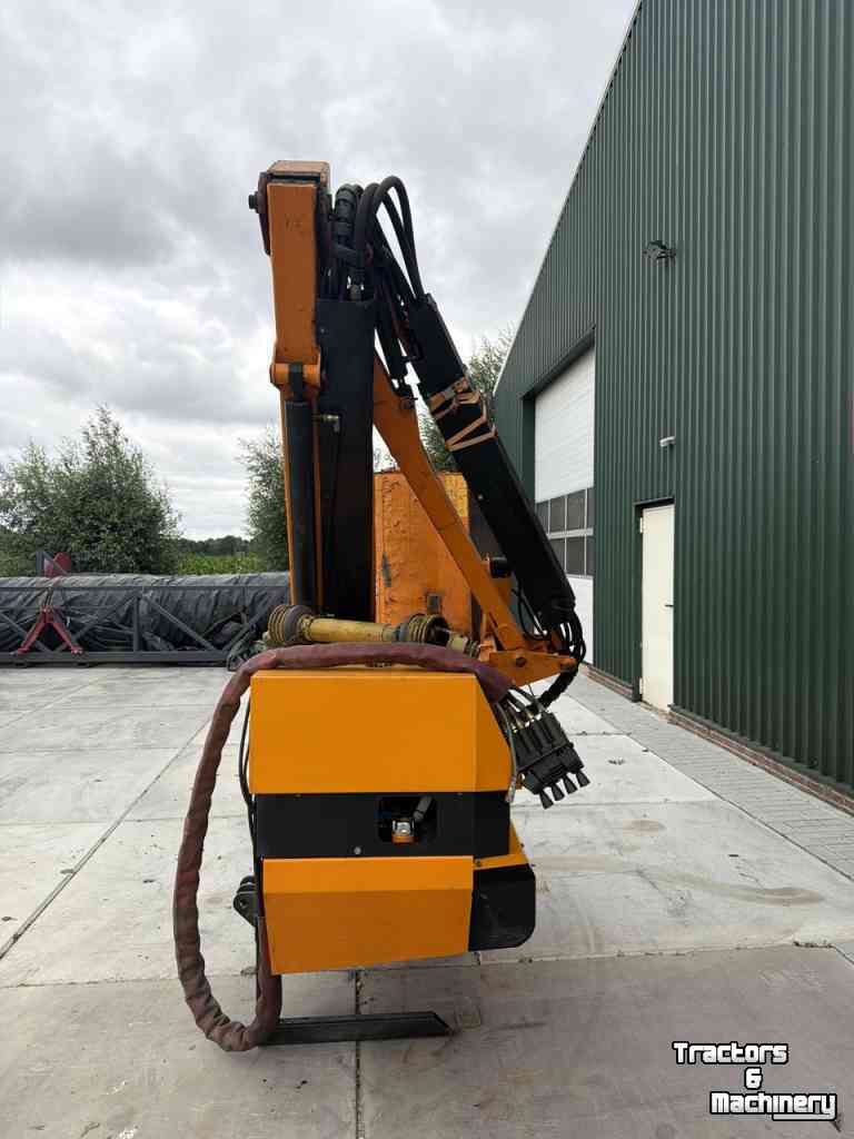Mowing arm with flailmower Votex Catalpa arm klepelmaaier