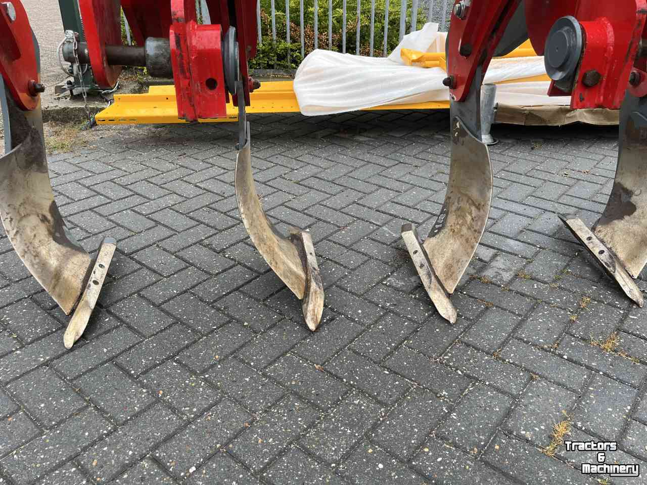 Deep subsoiler Unia Plow B4 voorzetwoeler/digger (MET 6 TANDEN, 2 ONGEMONTEERD)