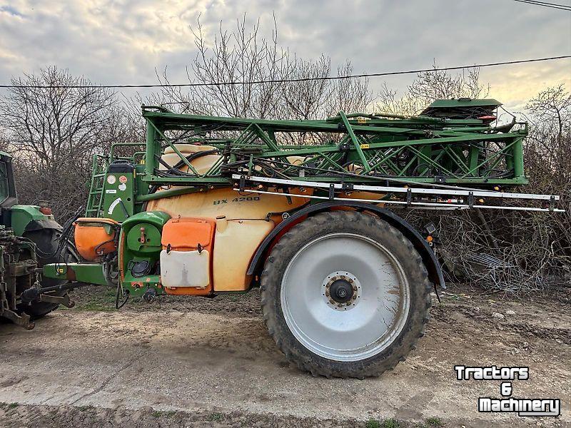 Fieldsprayer Amazone UX 4200