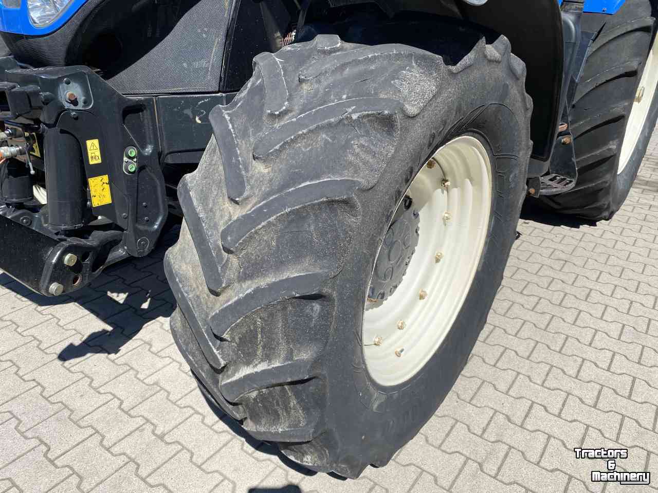Wheels, Tyres, Rims & Dual spacers Continental 540/65R30