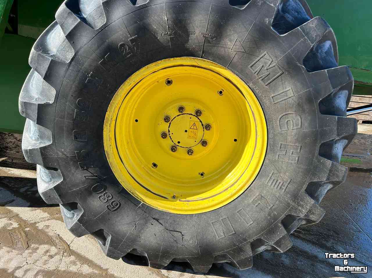 Combine John Deere 2066