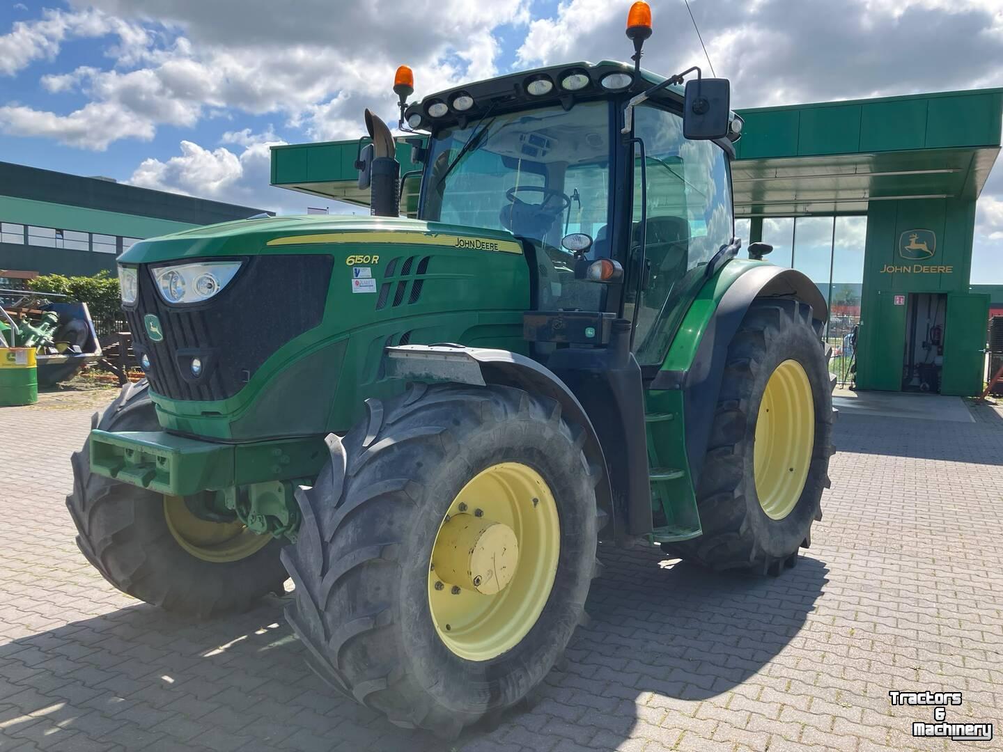 Tractor John Deere 6150R