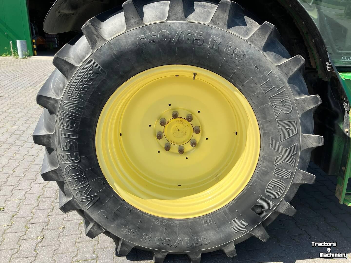 Tractor John Deere 6150R