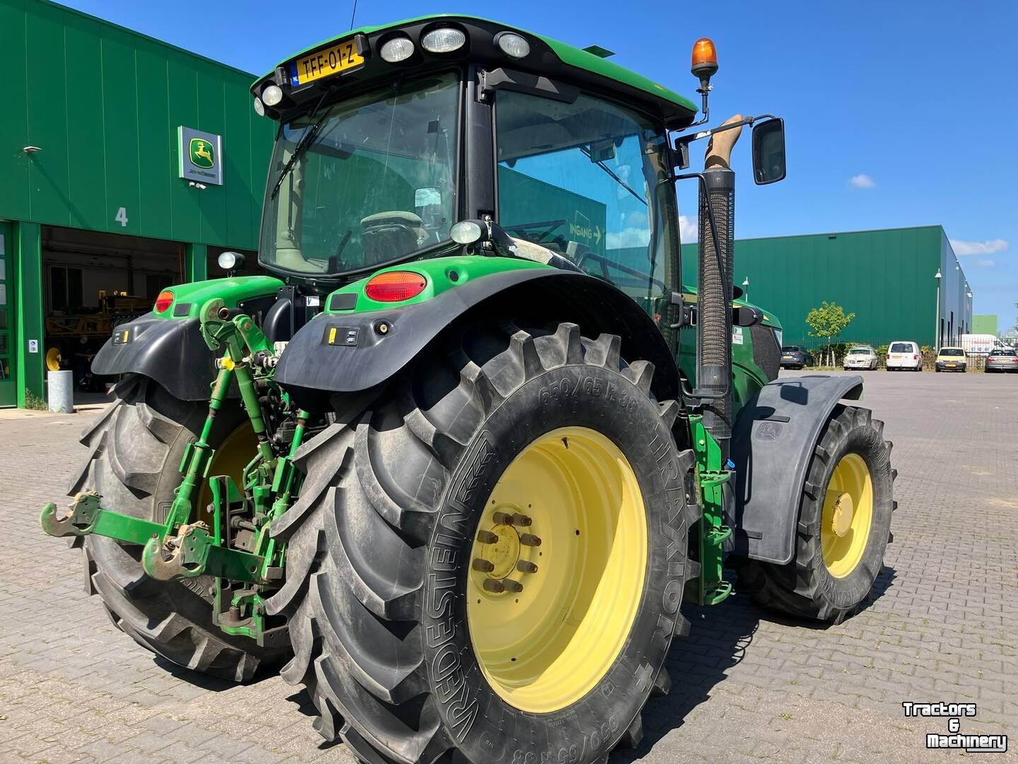 Tractor John Deere 6150R