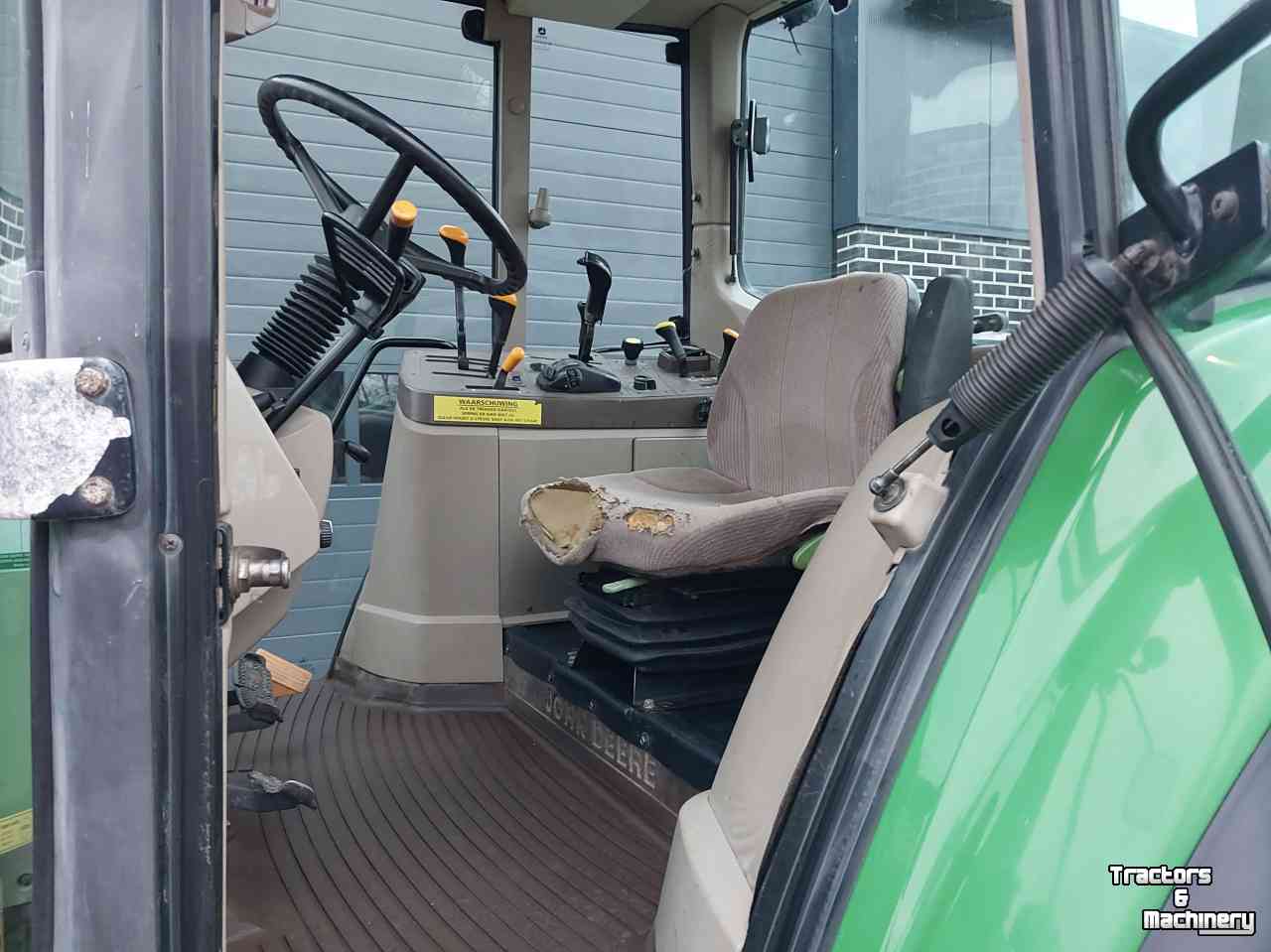 Tractor John Deere 6120 met Superkruip
