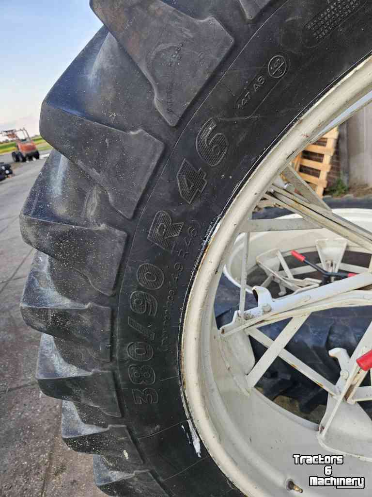 Wheels, Tyres, Rims & Dual spacers  Dubbellucht Michelin 380/90R46, Agribib Molcon