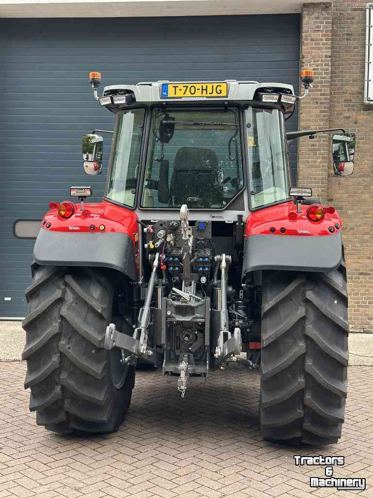 Tractor Massey Ferguson 5S.135 Dyna-6 Exclusive