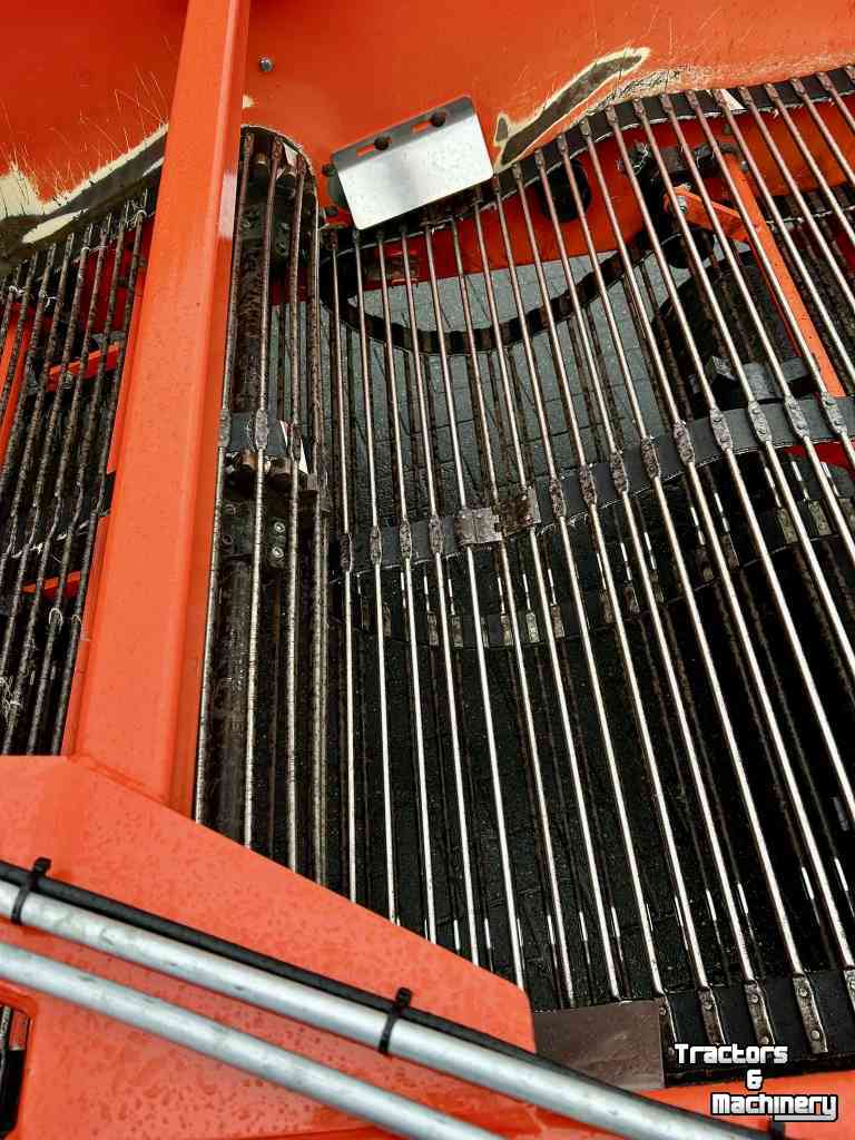 Onion harvester Holaras Uienrooiter UR 135 DB