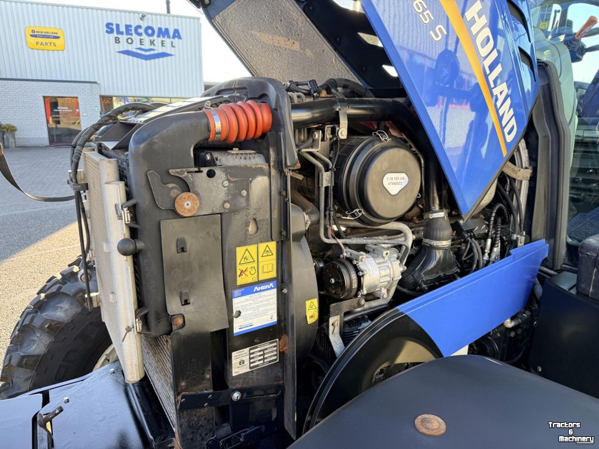 Tractor New Holland T7.165S Range Command