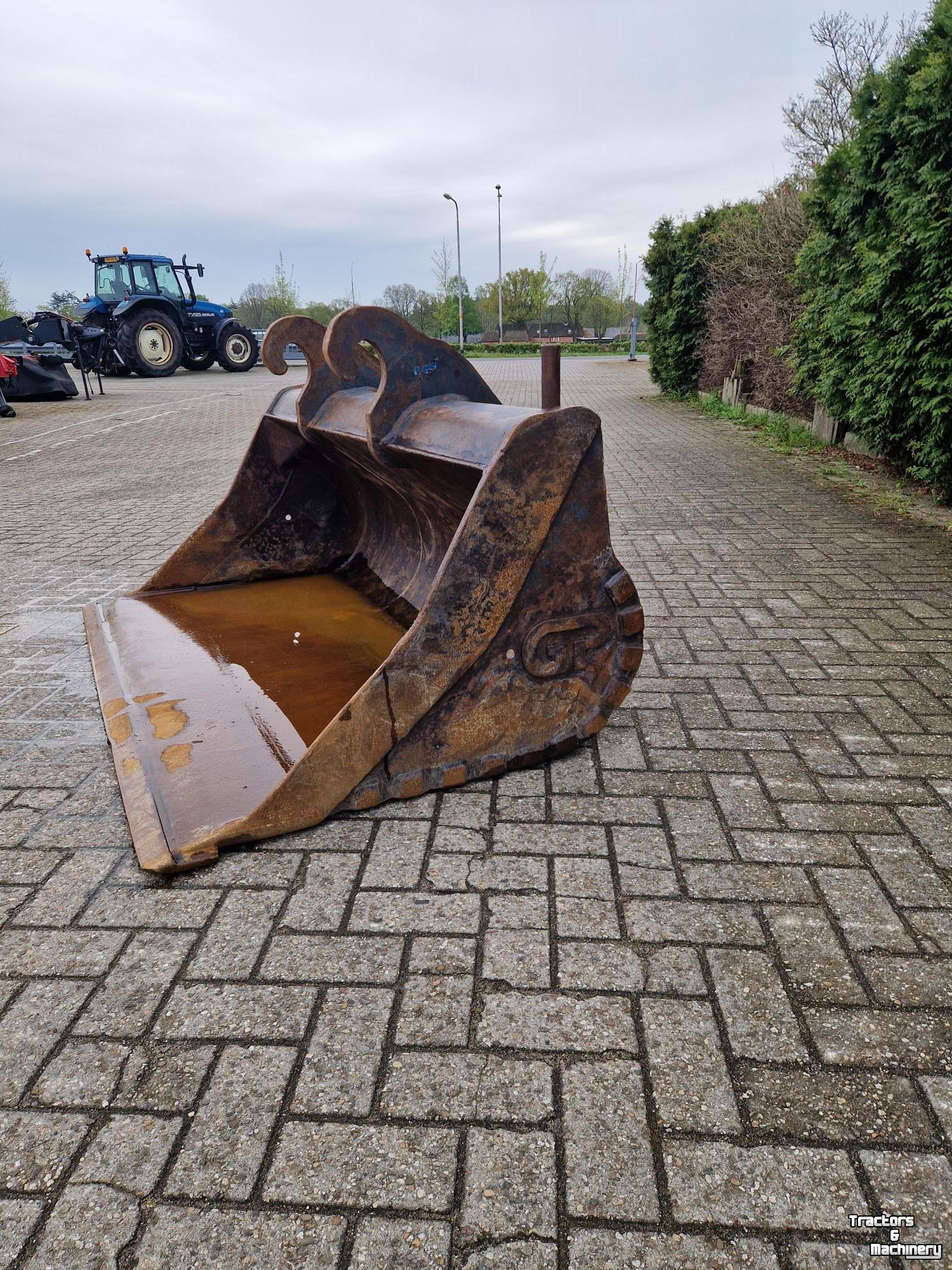 Excavator buckets GP GP CW30 Slotenbak