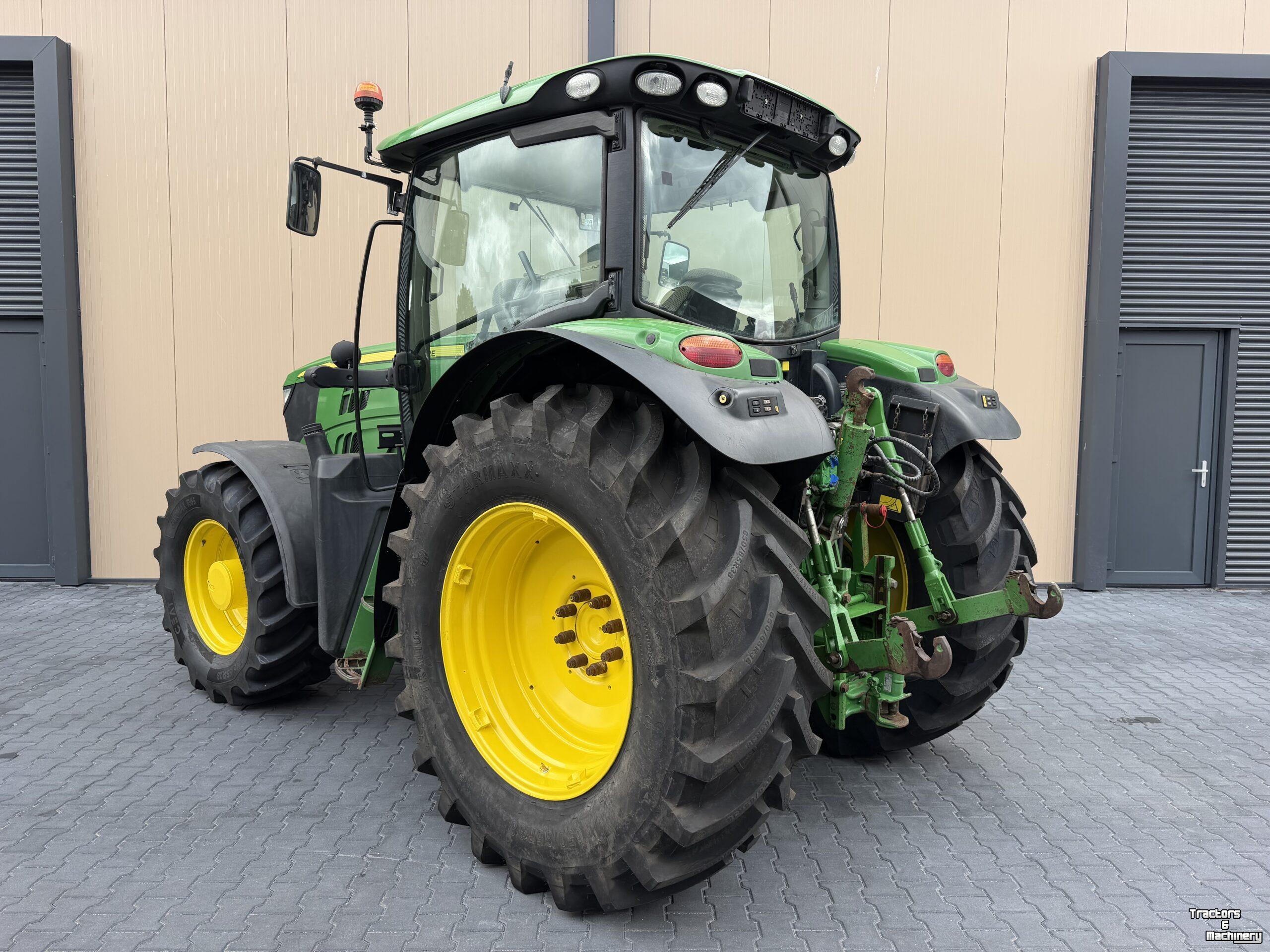 Tractor John Deere 6150R