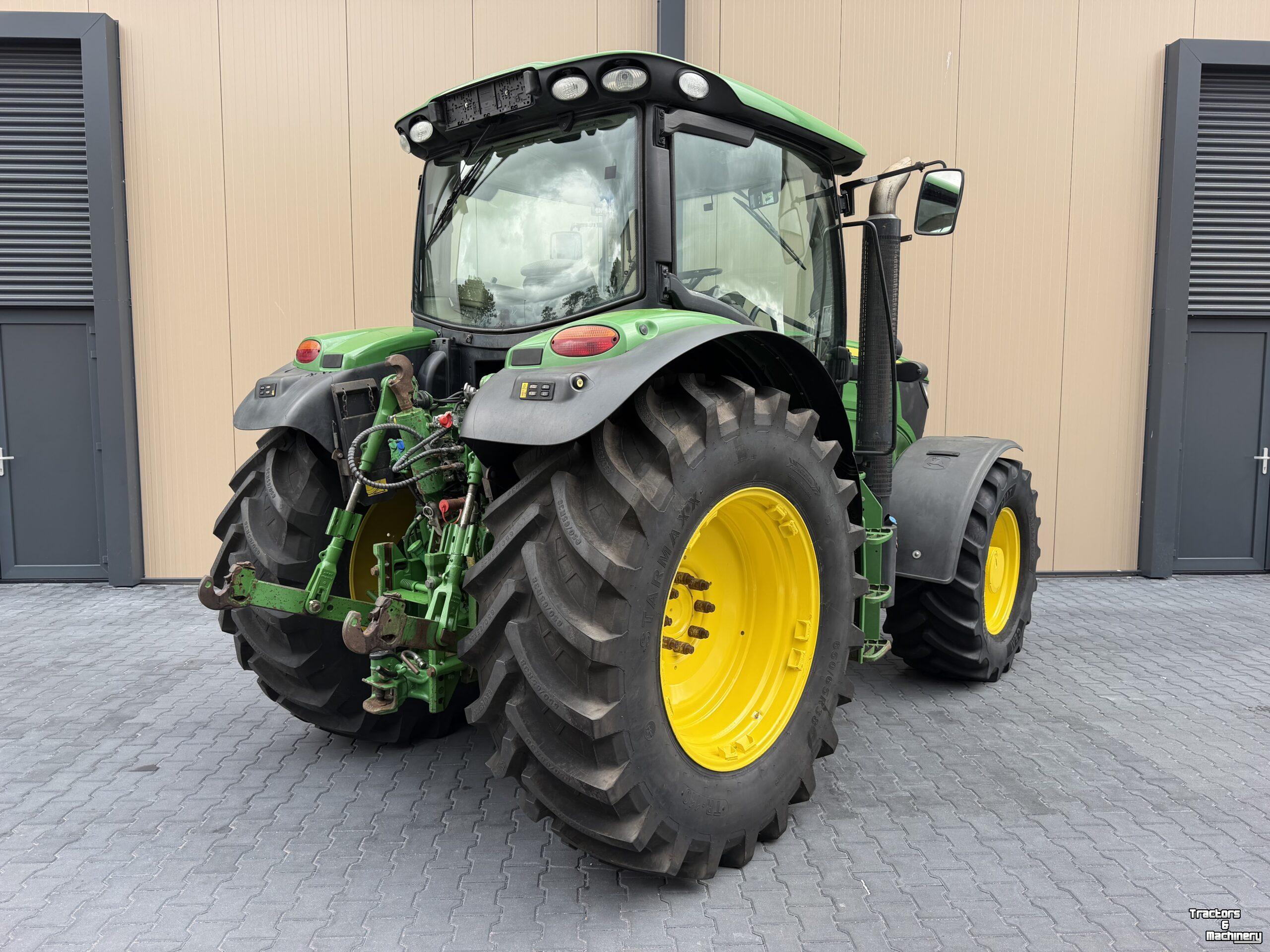 Tractor John Deere 6150R