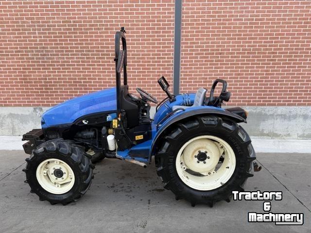 Tractor New Holland T3020
