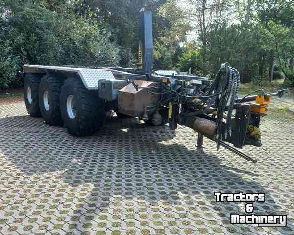 Hooked-arm carrier Veenhuis VHA 30-3 Haakarm Carrier