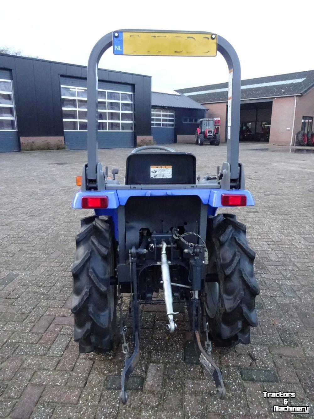 Horticultural Tractors Iseki Sial Hunter 16S