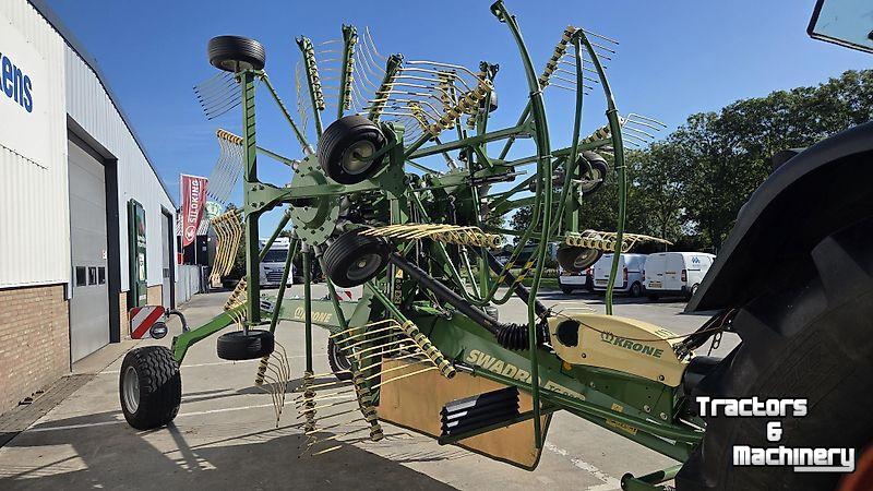 Rake Krone Swadro TC 880, 60 ha gebruikt