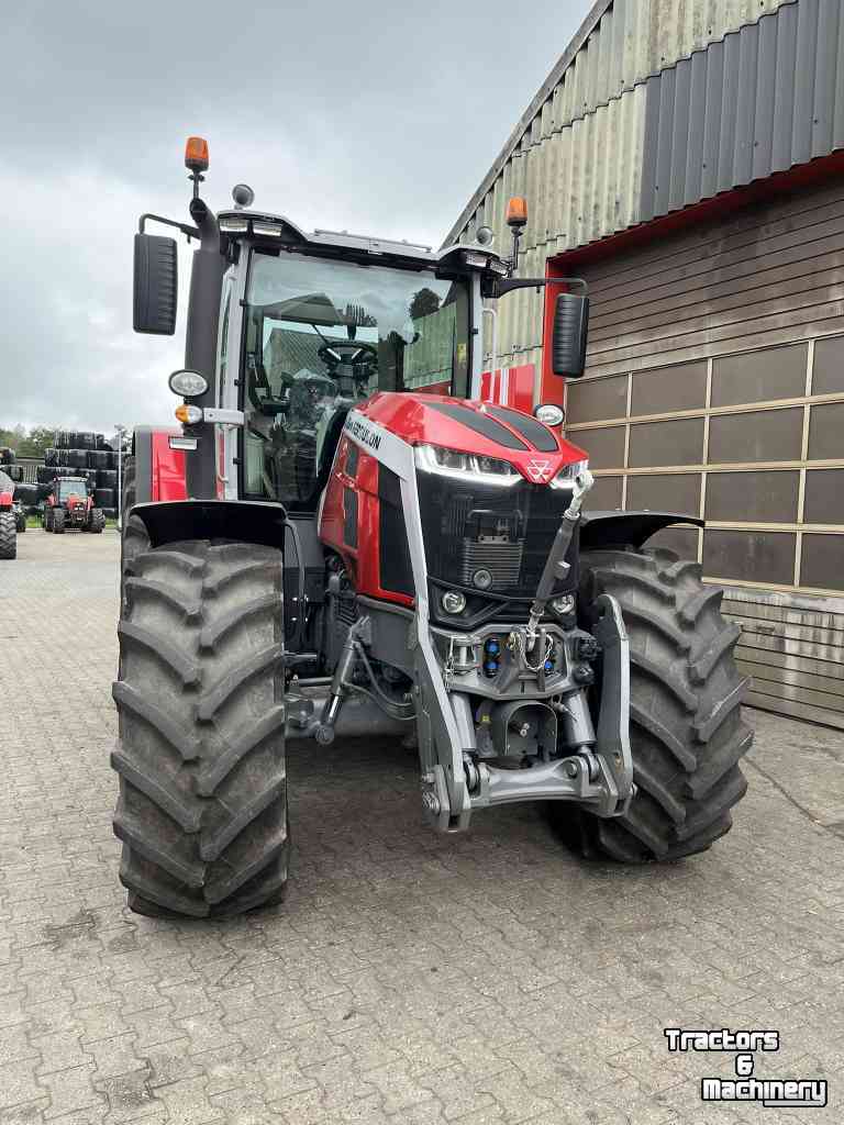 Tractor Massey Ferguson 8S.225 Dyna-VT Exclusive Tractoren