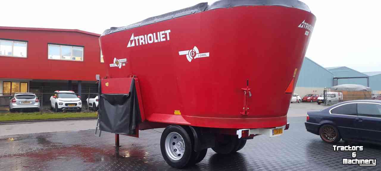 Vertical feed mixer Trioliet solomix 2 2400  x range