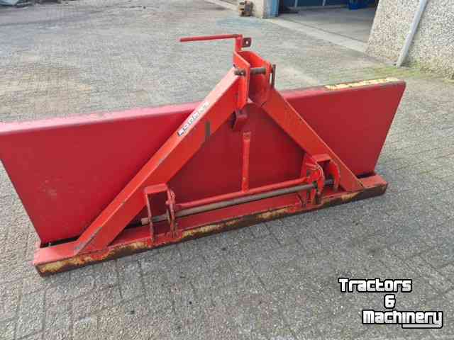 Tractor tipping boxes Peecon Trekkerbak.