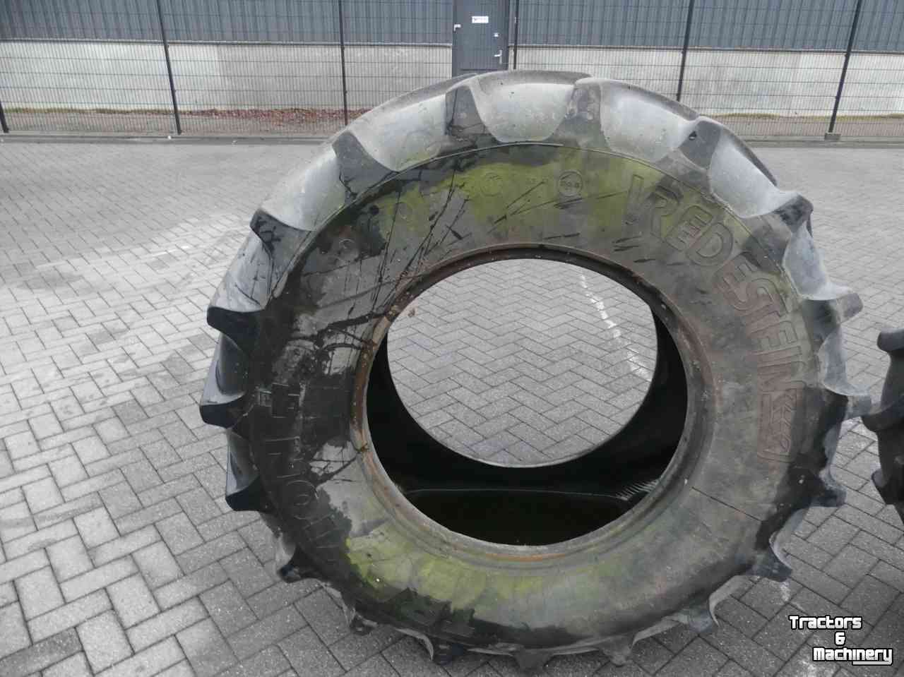 Other tractors and accessories Vredestein Vredestein 600/70R30