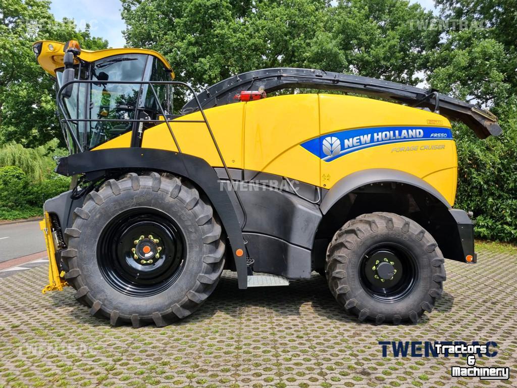 Forage-harvester New Holland FR 550 hakselaar