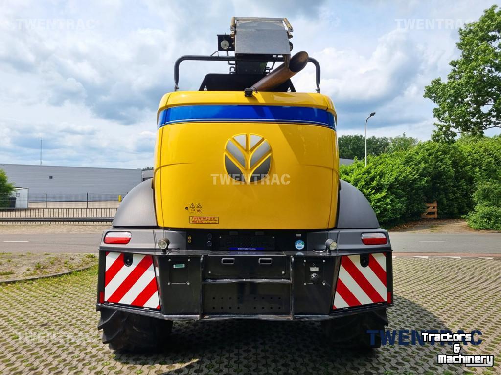 Forage-harvester New Holland FR 550 hakselaar