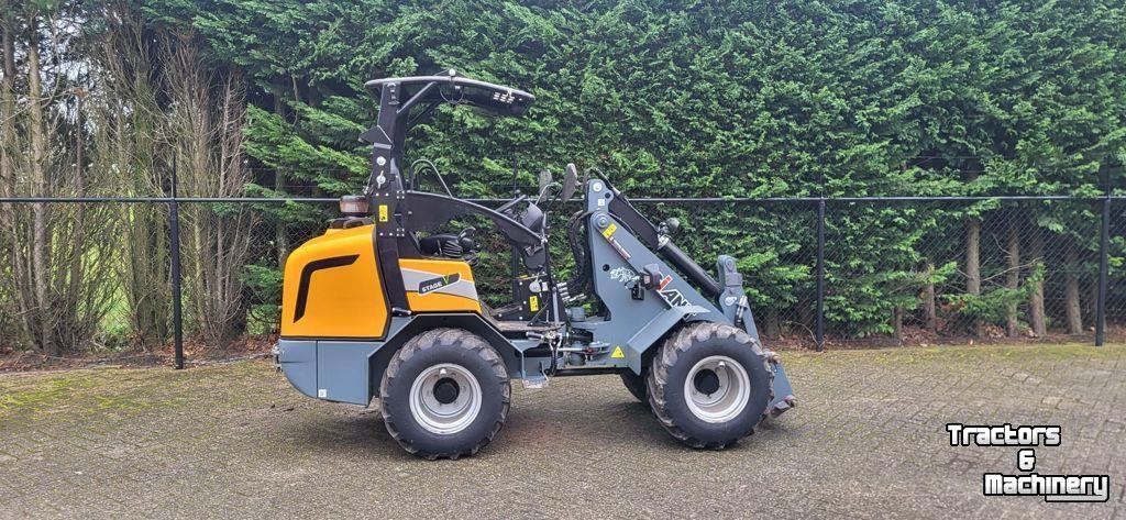 Wheelloader Giant G2500 HD