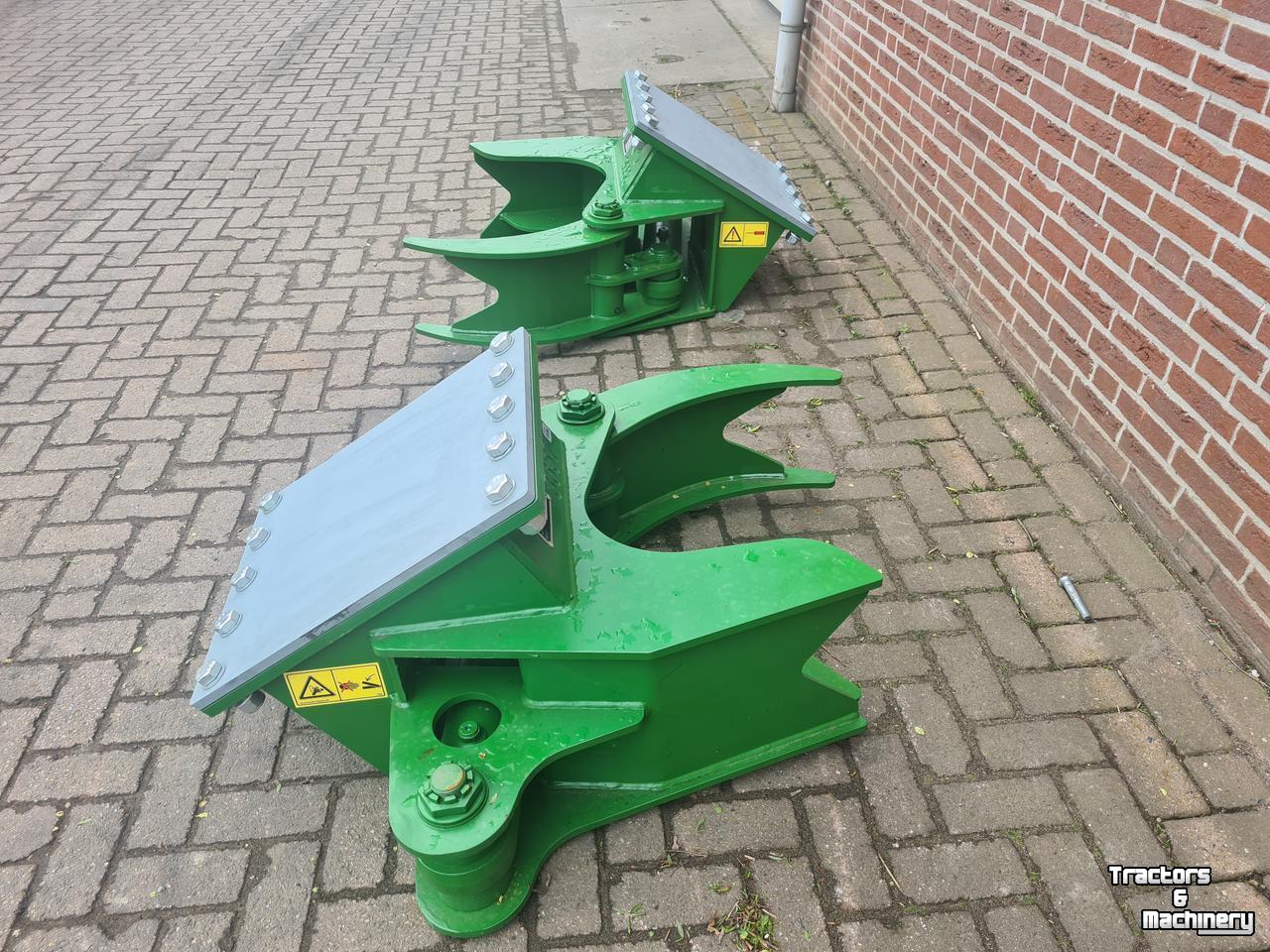Other attachments and accessories AGM Hydraulische bomenknipper