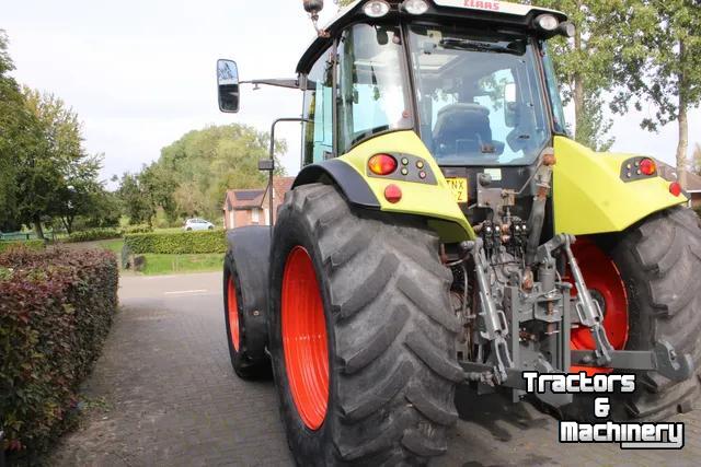 Tractor Claas Arion 420