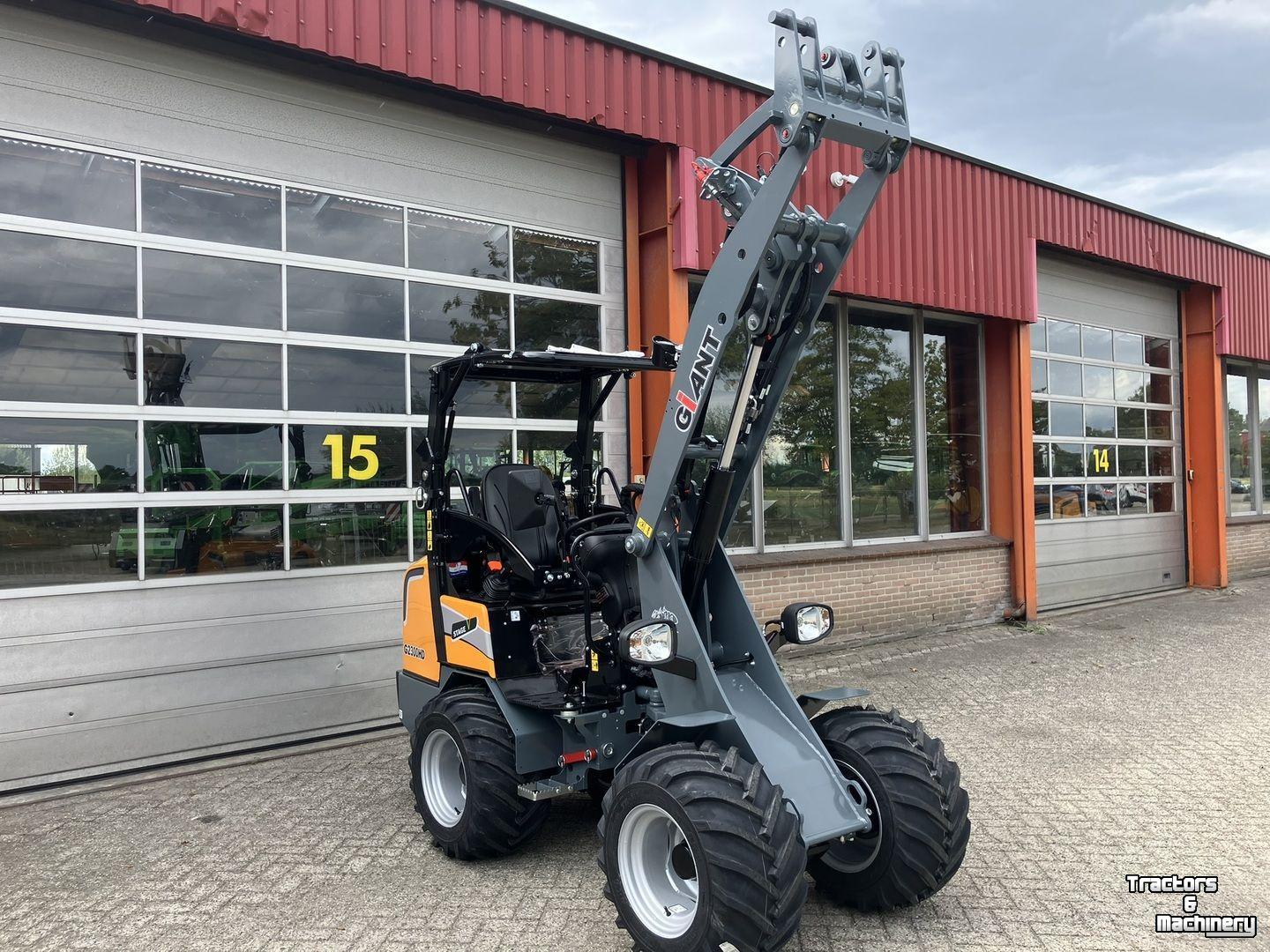 Wheelloader Giant G2300 HD