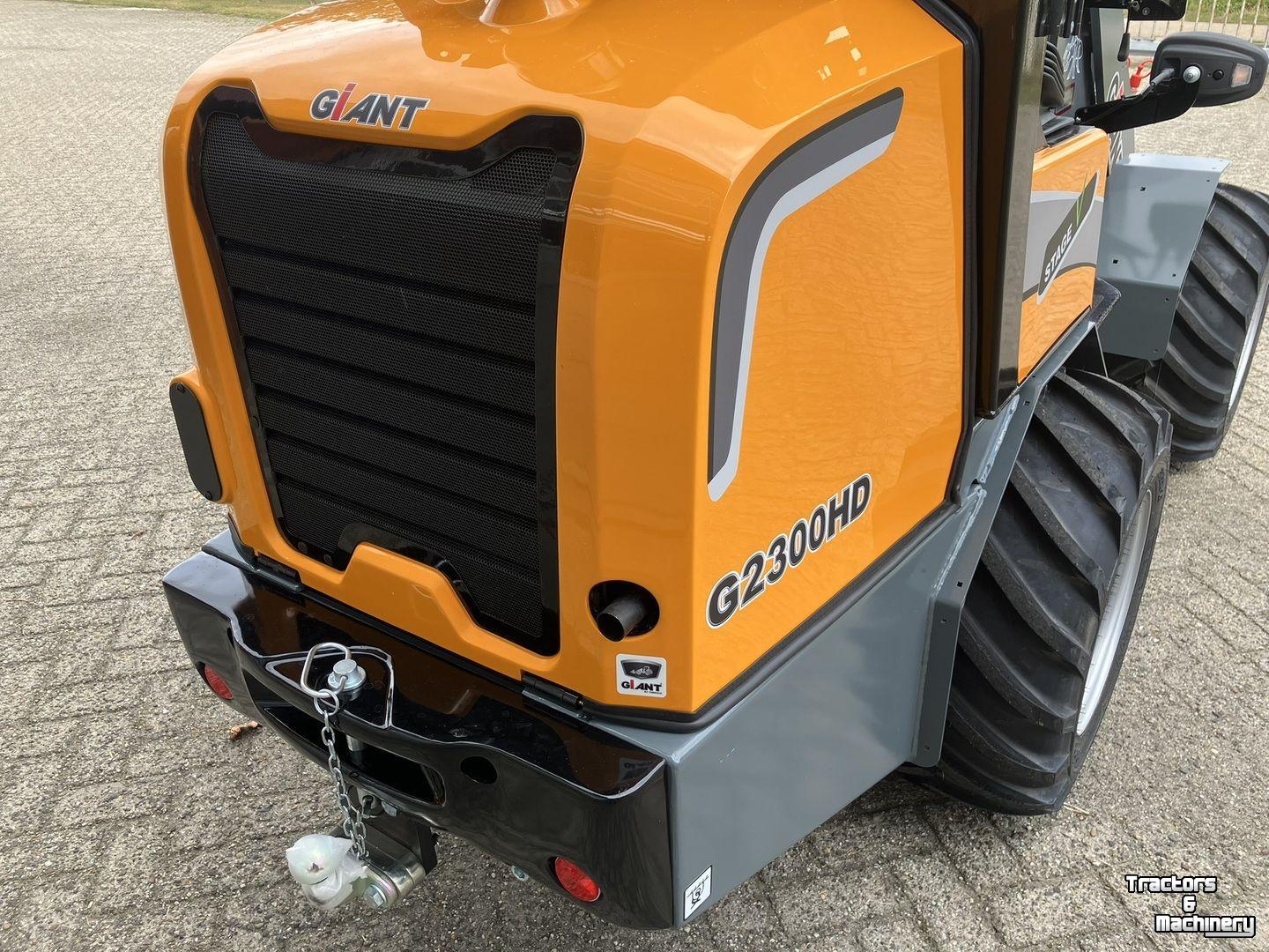 Wheelloader Giant G2300 HD