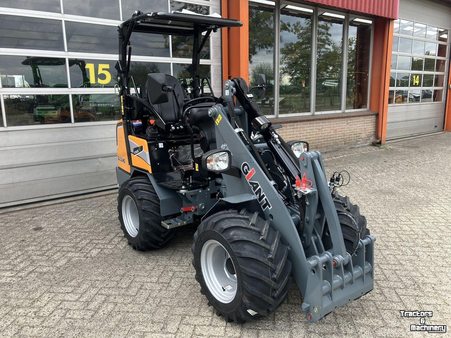 Wheelloader Giant G2300 HD