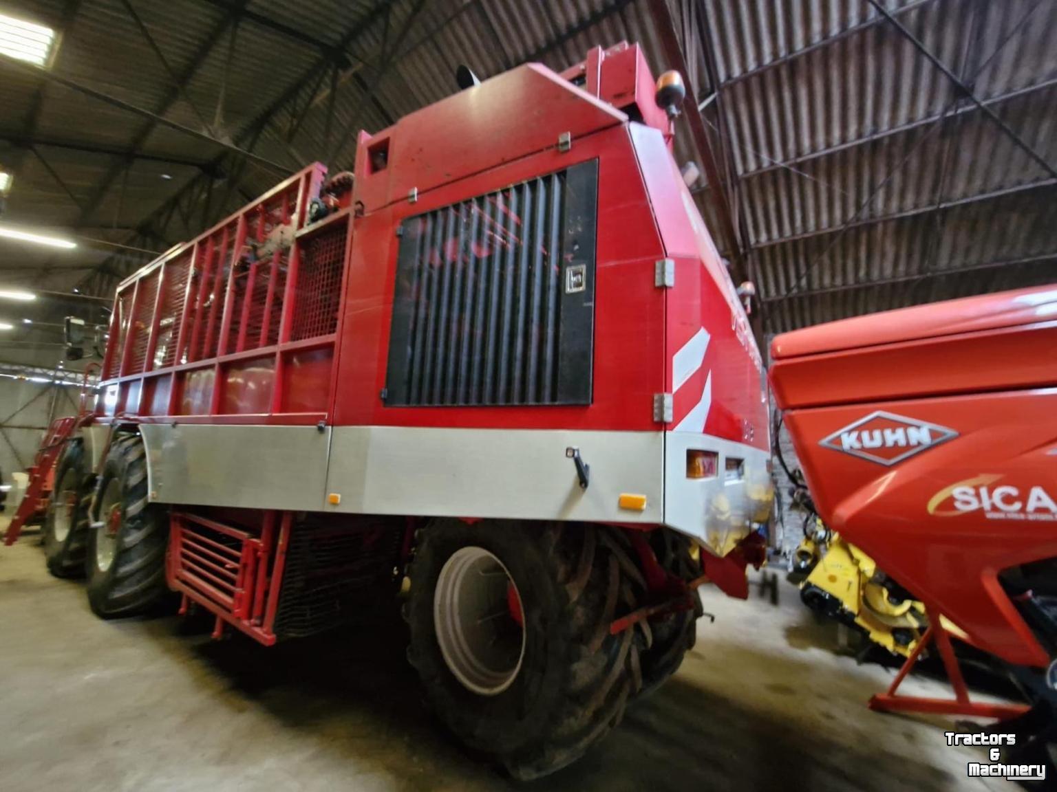 Sugar beet harvester Vervaet Beet Eater 625