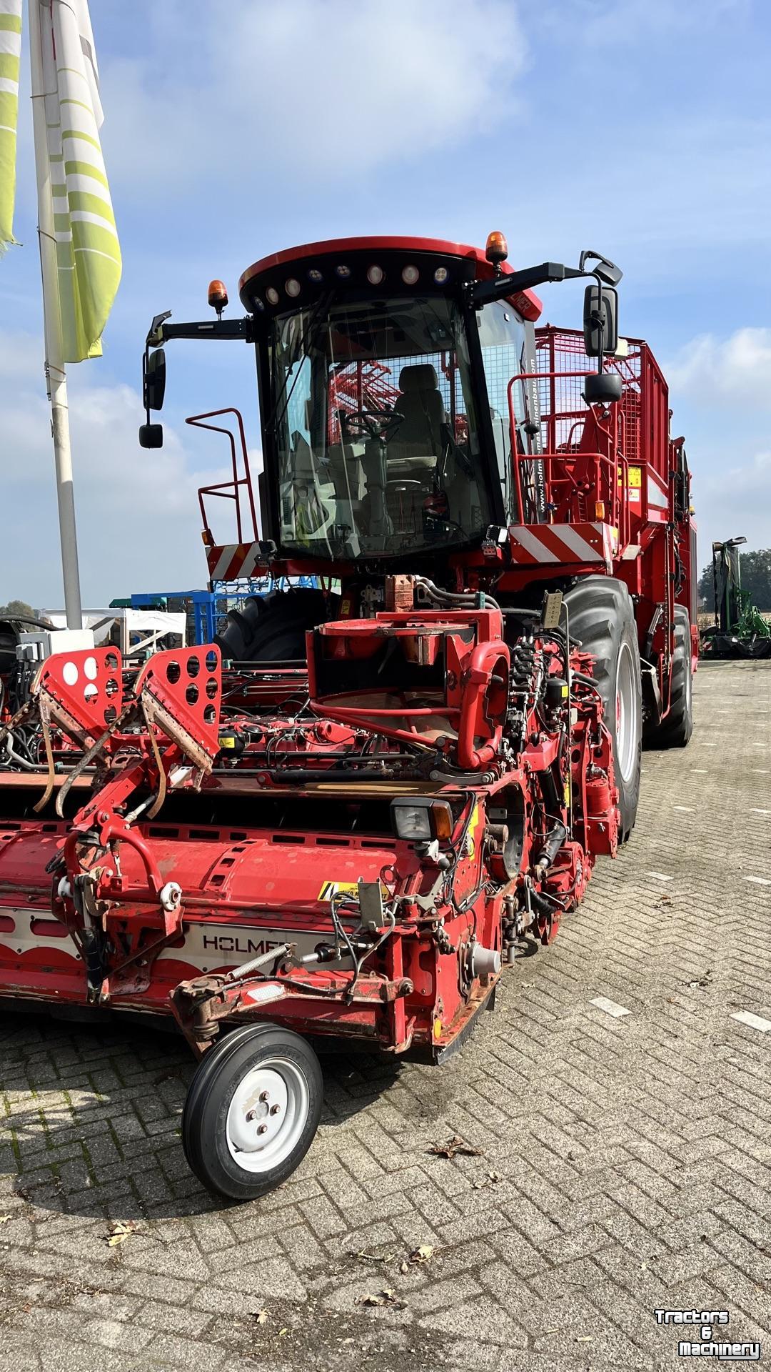 Sugar beet harvester Holmer Terra Dos T4-30