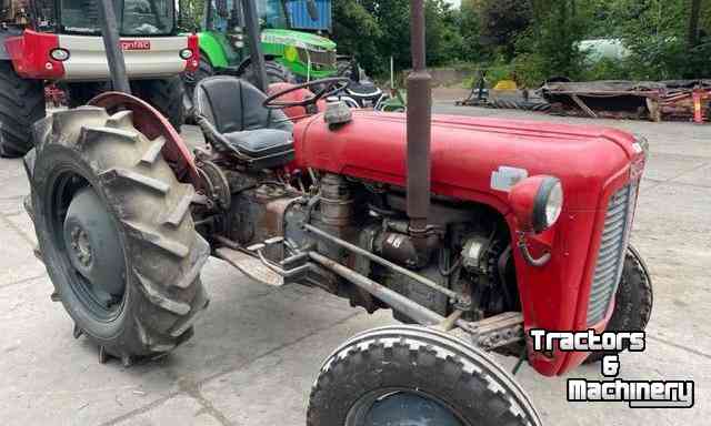 Tractors Massey Ferguson 35 4-cilinder