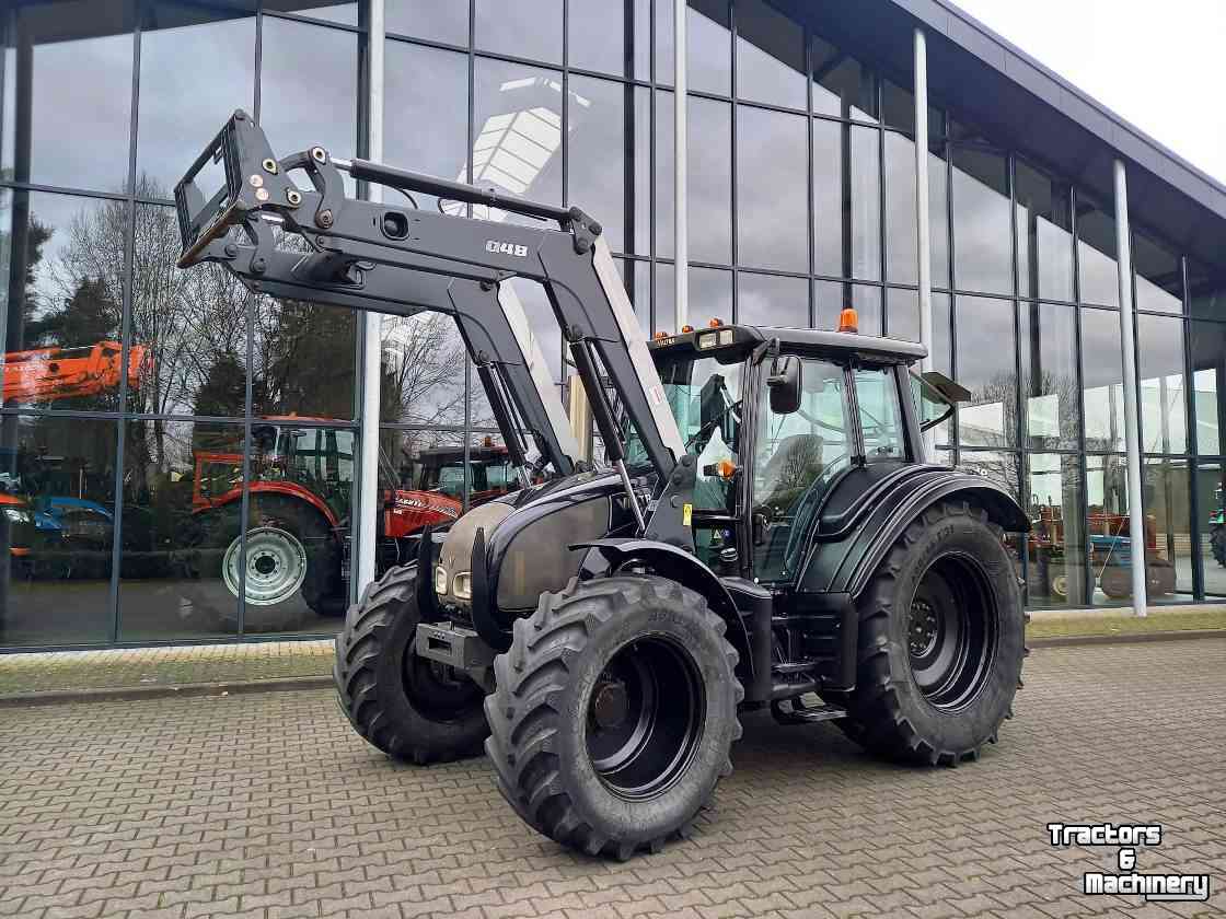 Tractors Valtra N92 + frontlader