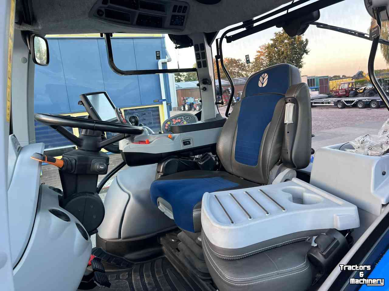Tractor New Holland T7.245 AC Stage V tractor trekker tracteur
