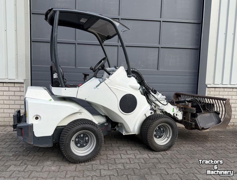 Wheelloader Avant Avant 523
