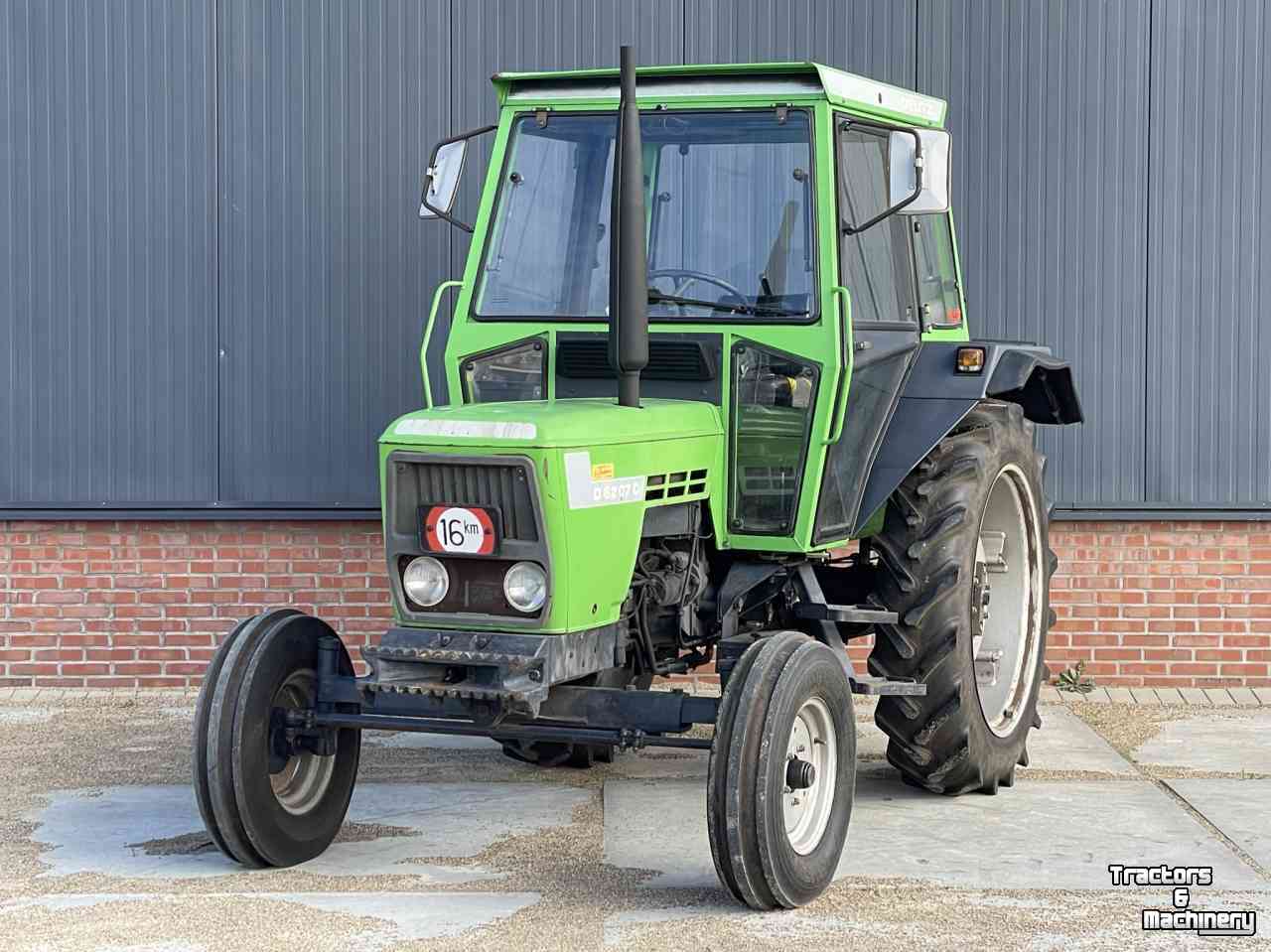 Tractors Deutz-Fahr D6207 C