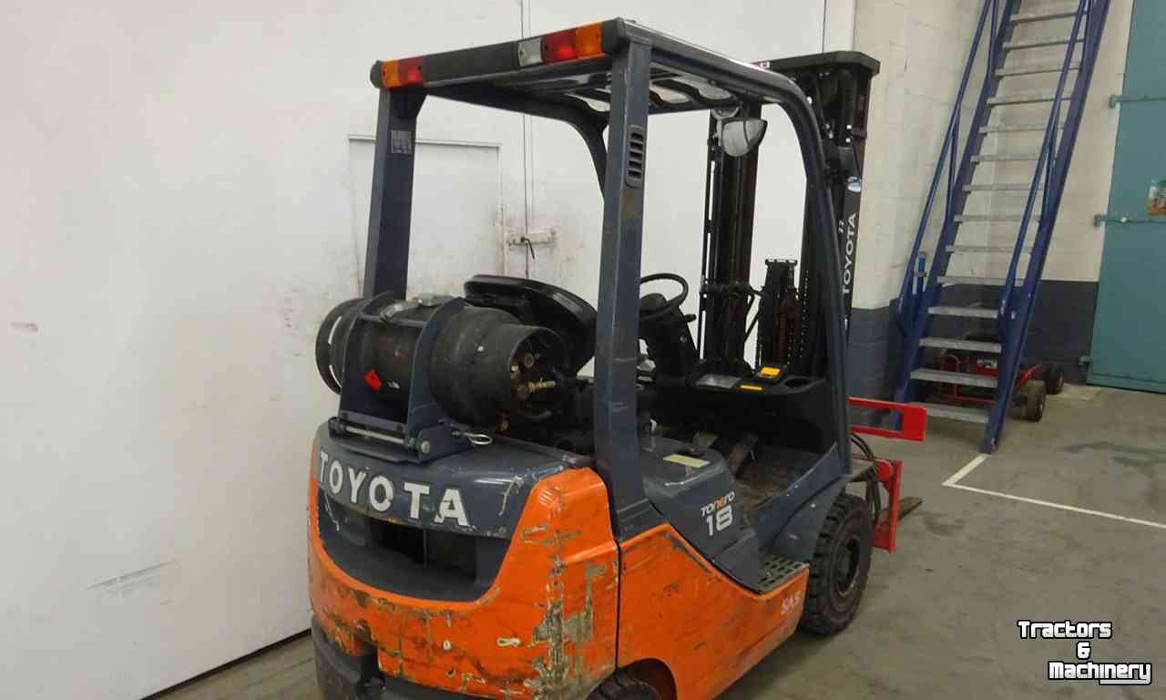 Forklift Toyota 02-8FGF18 Premium Heftruck