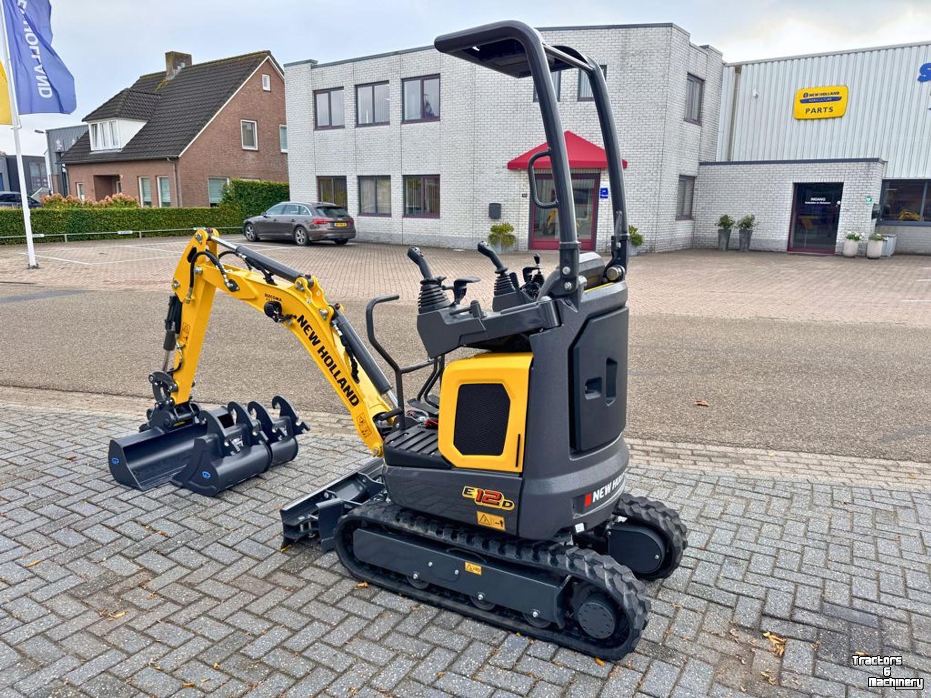 Mini-Excavator New Holland E12D Minigraver